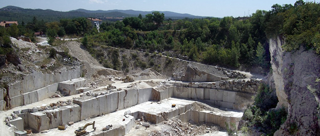 Particular quarry Aurisina